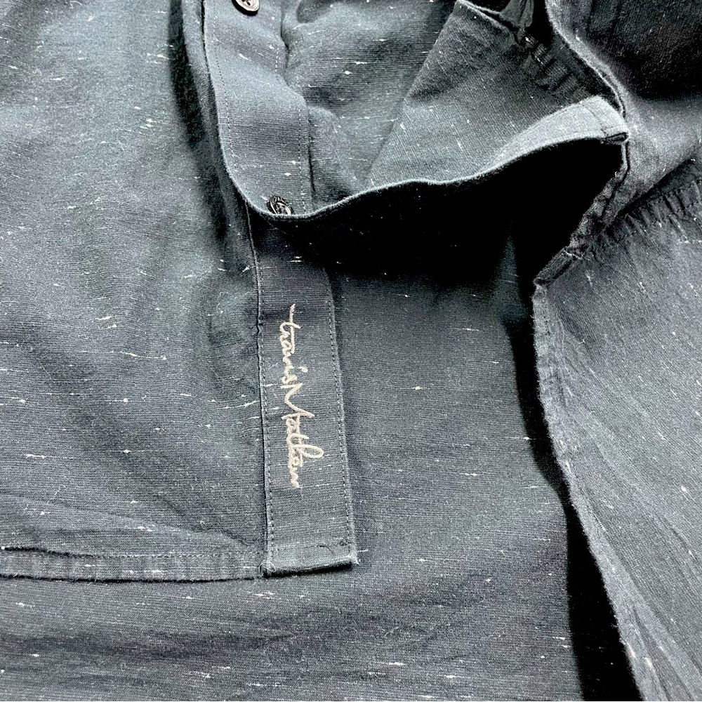 Travis Matthew Button-down Shirt Size XL - Picture 5 of 7